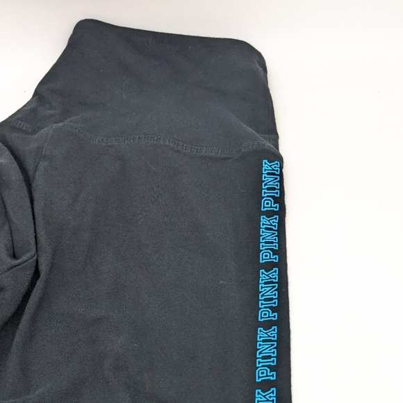 PINK Victoria's Secret Leggings Black W/ Blue Words Women's Size Medium 170/72A - Picture 2 of 3